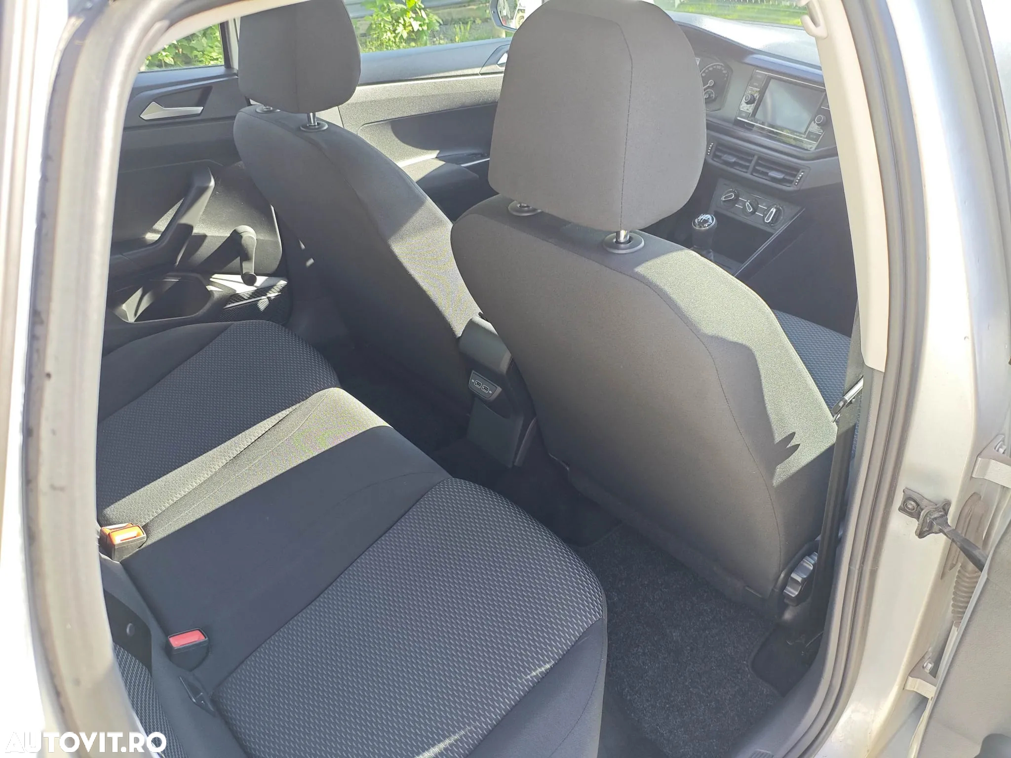 Volkswagen Polo 1.6 TDI Comfortline - 11
