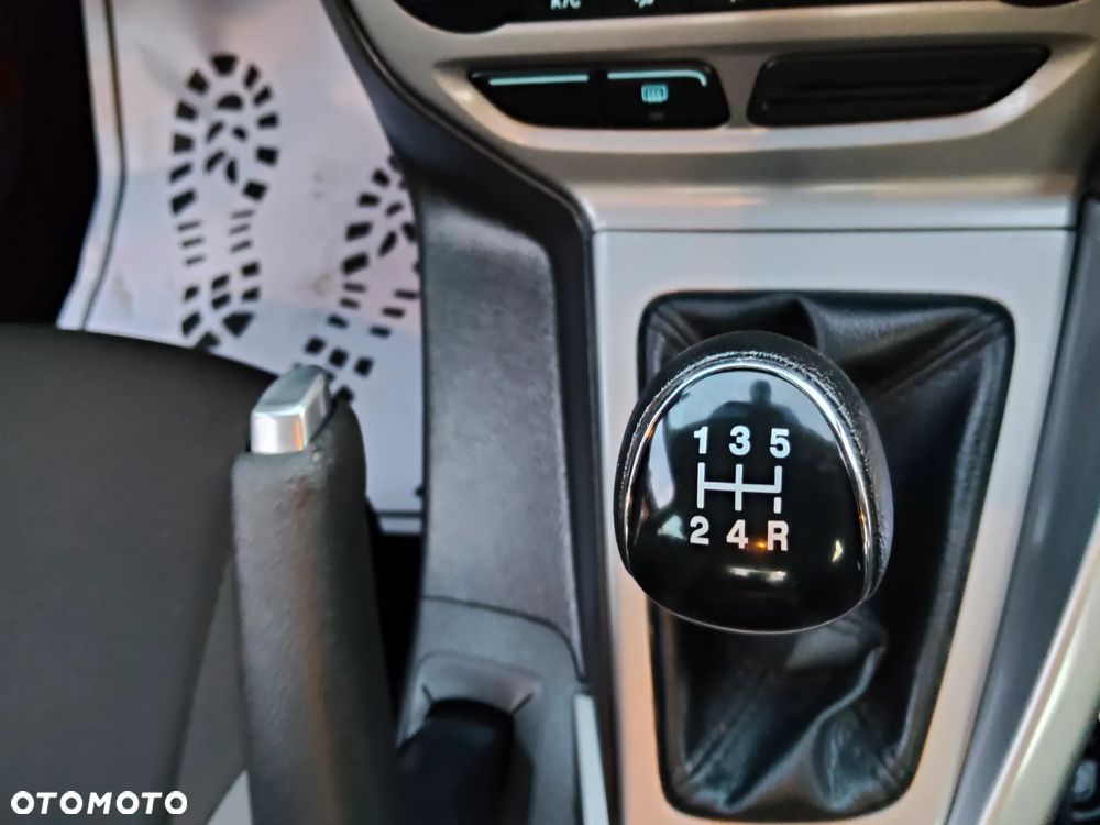 Ford Focus - 26