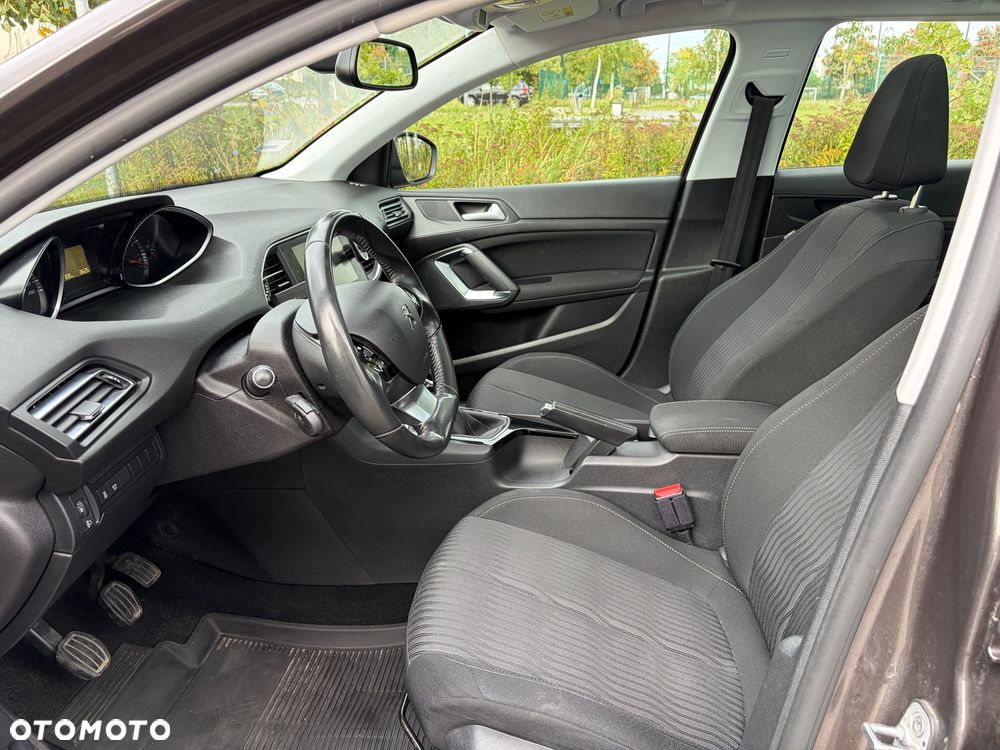 Peugeot 308 1.2 PureTech Active S&S - 6