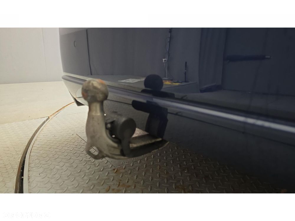 BMW Seria 3 320d xDrive - 28