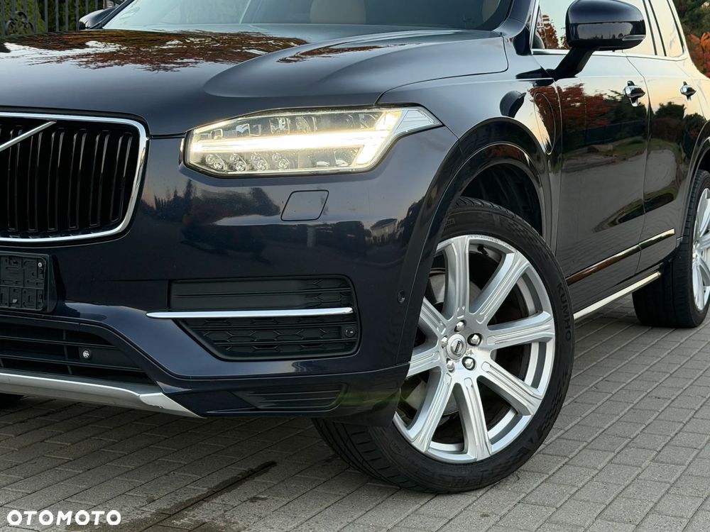 Volvo XC 90 - 35