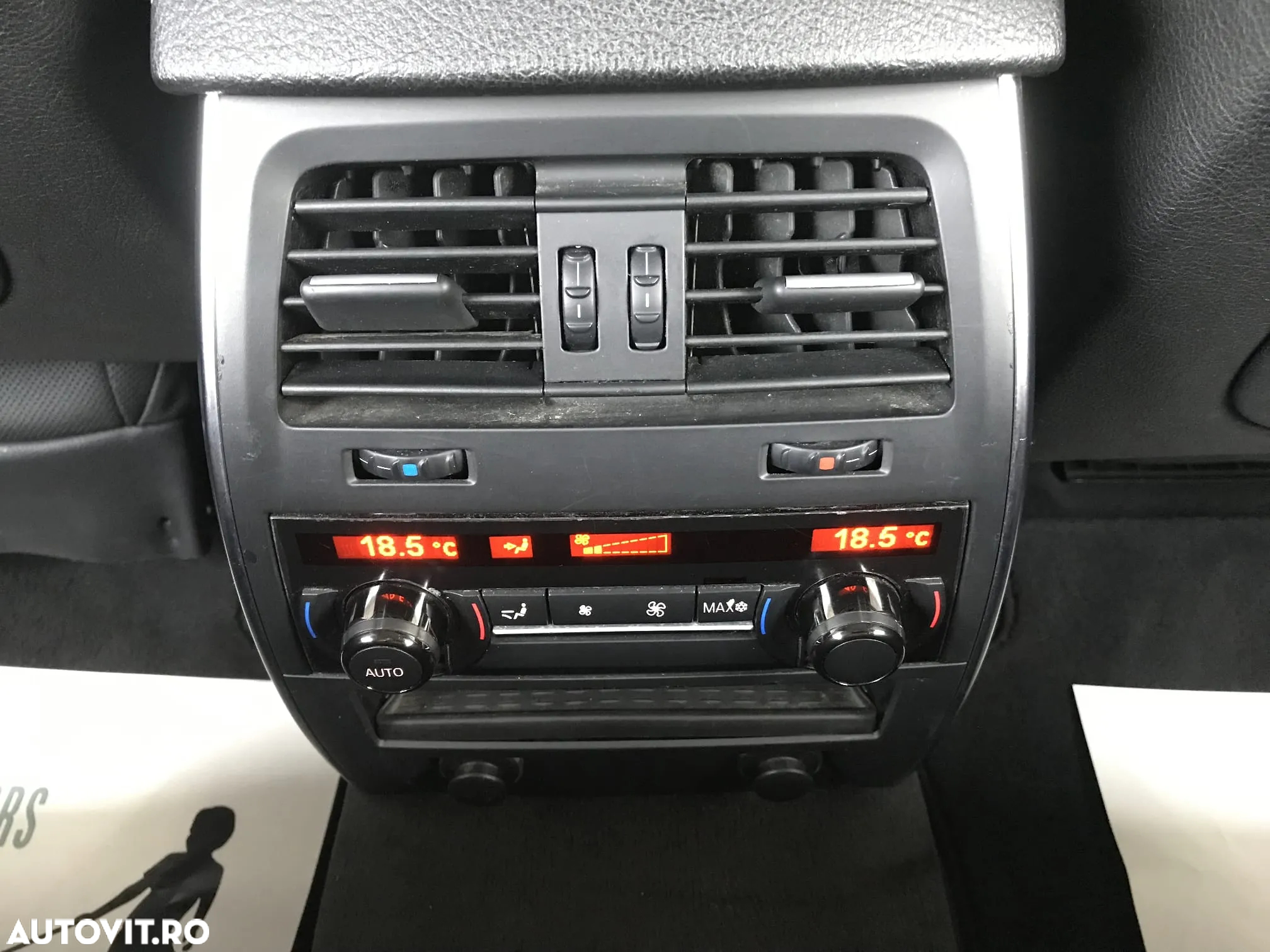 BMW Seria 5 530d Gran Turismo - 36