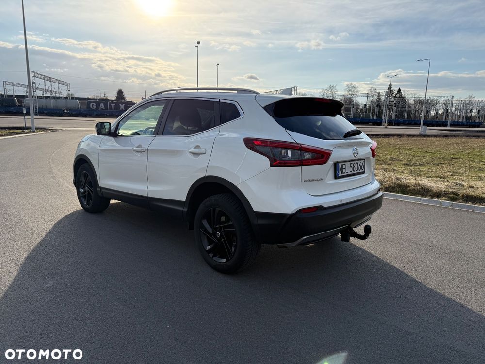 Nissan Qashqai 1.7 dCi 4x4 Tekna+ Xtronic - 4