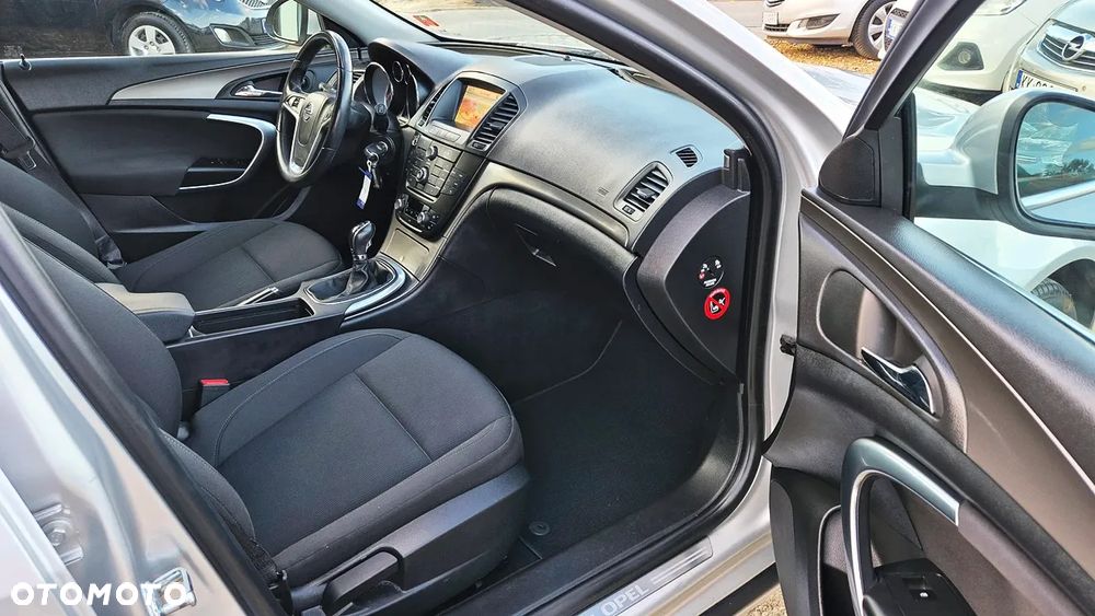 Opel Insignia 1.4 T Cosmo S&S - 33