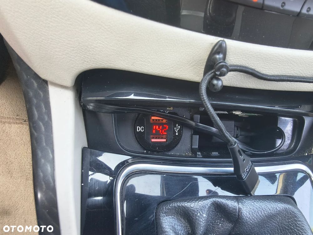 Peugeot 508 1.6 e-HDi Active S&S - 33