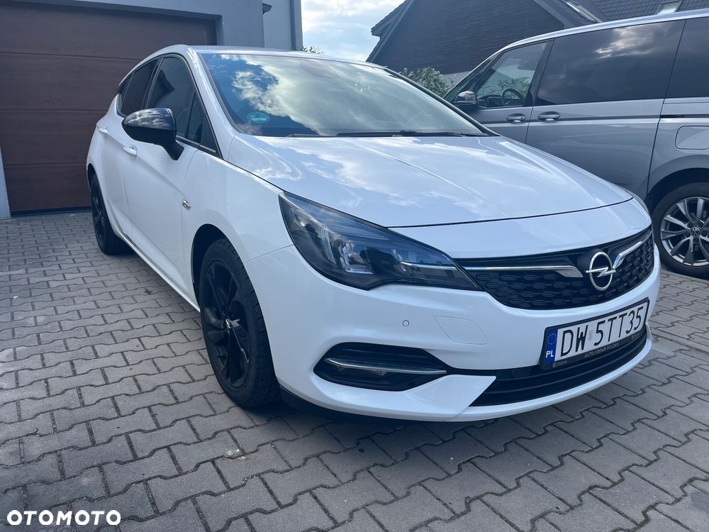 Opel Astra 1.2 T Elegance S&S - 3