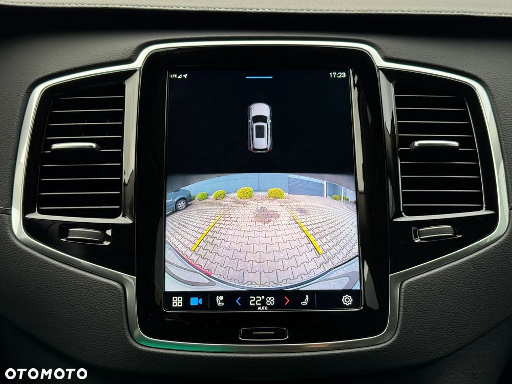 Volvo XC 90 B5 D AWD Ultimate Dark - 28