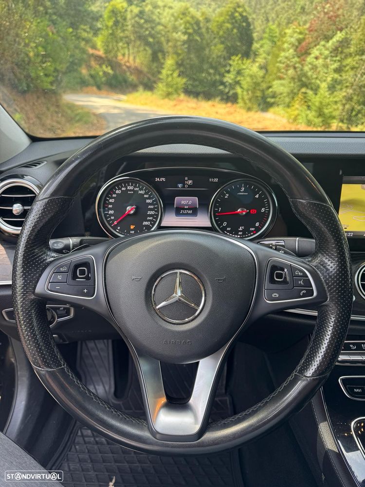Mercedes-Benz E 220 d AMG Line - 6
