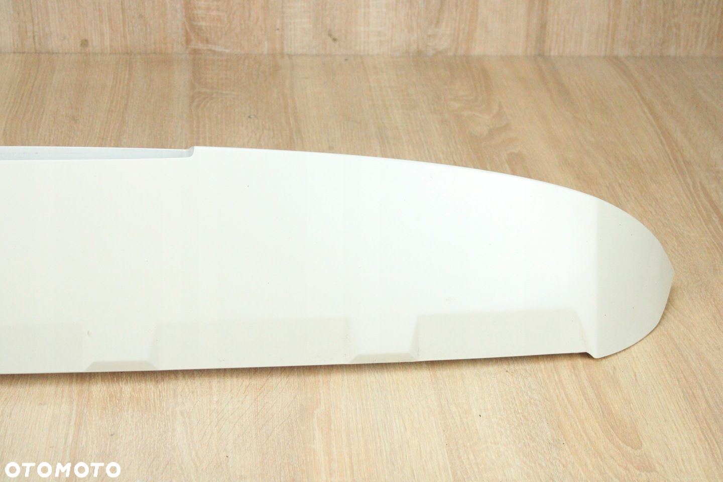 LOTKA SPOILER KLAPY BAGAŻNIKA CHEVROLET CAPTIVA LIFT GBQ - 2