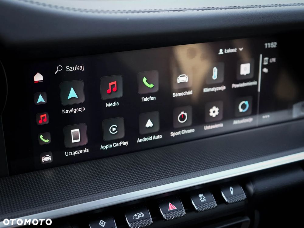 Porsche 911 Carrera 4S - 17