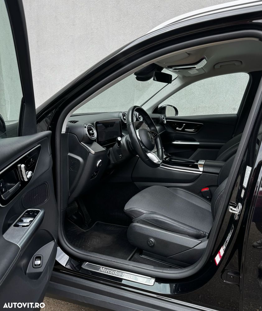 Mercedes-Benz GLC 300 d 4MATIC - 18