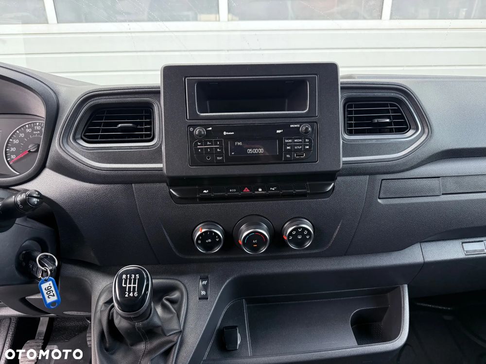 Renault Master 135 DCI L3H2 Brygadówka Doka 7-miejsc Maxi Salon PL - 12