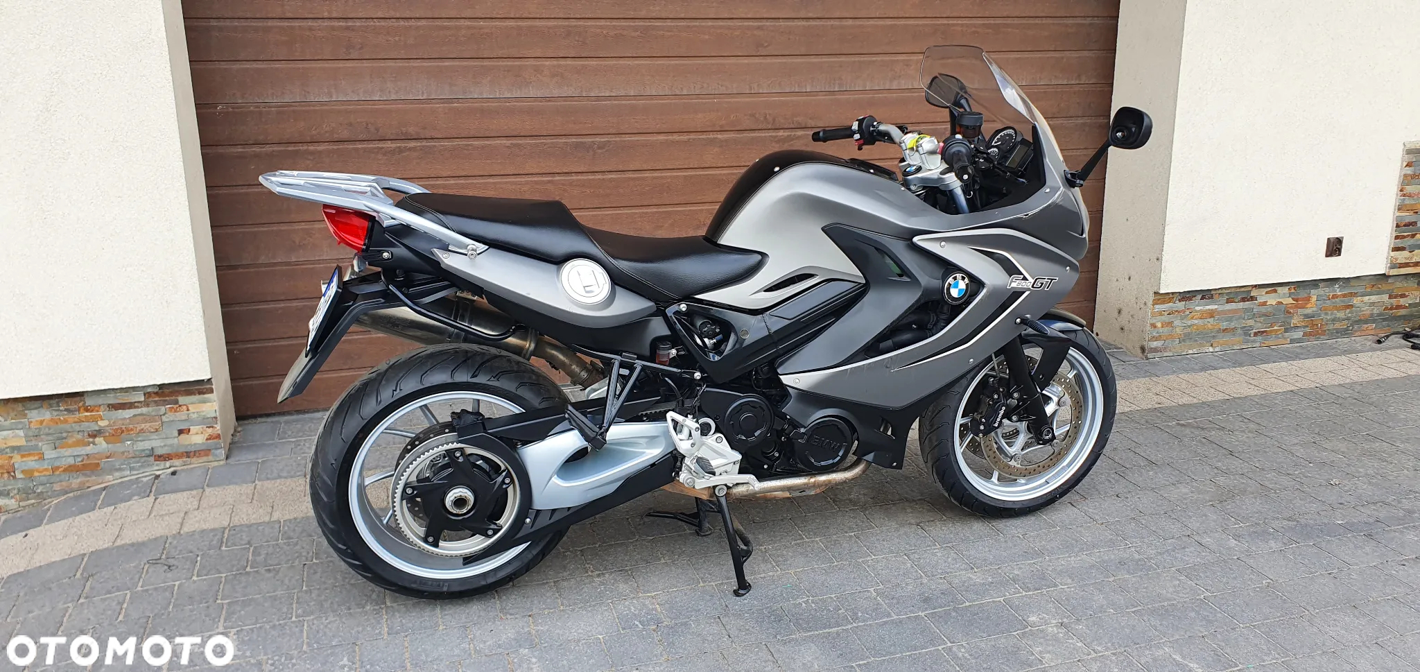 BMW F - 5
