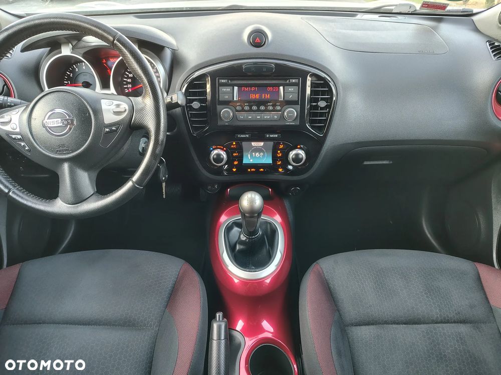 Nissan Juke 1.6 Start/Stop Visia - 24