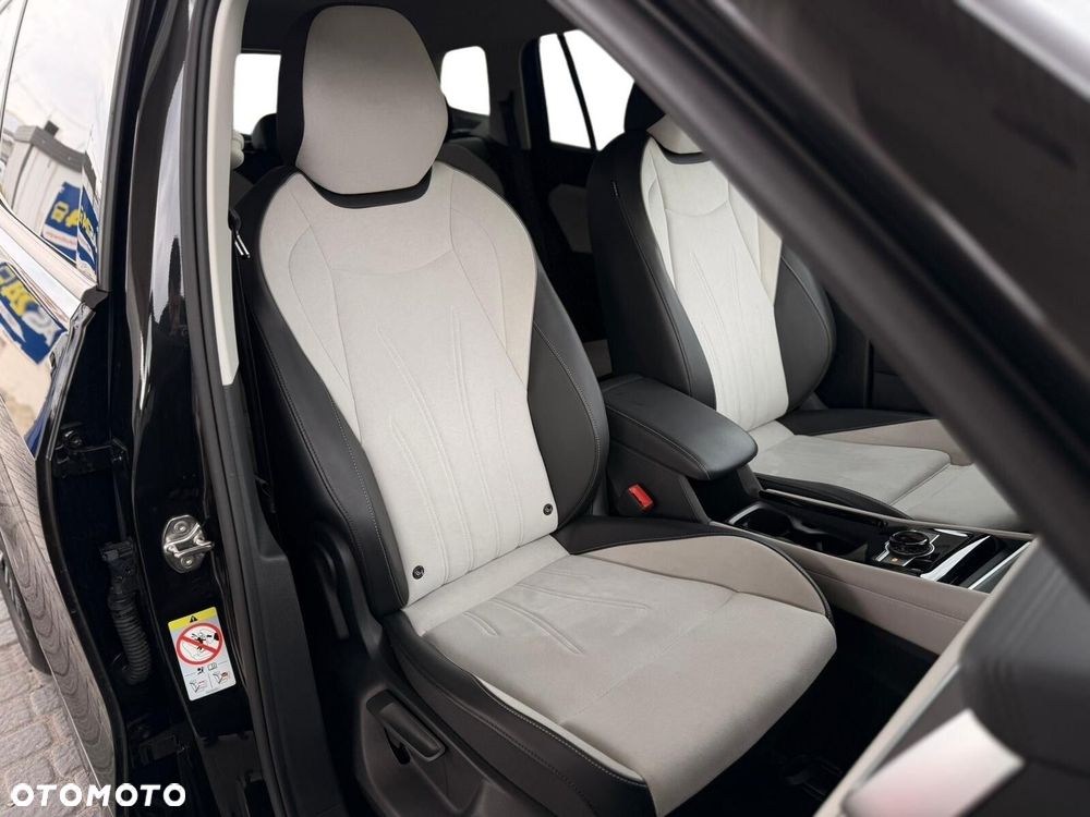 Volkswagen Tayron 2.0 TDI SCR 4Mot Elegance DSG - 26