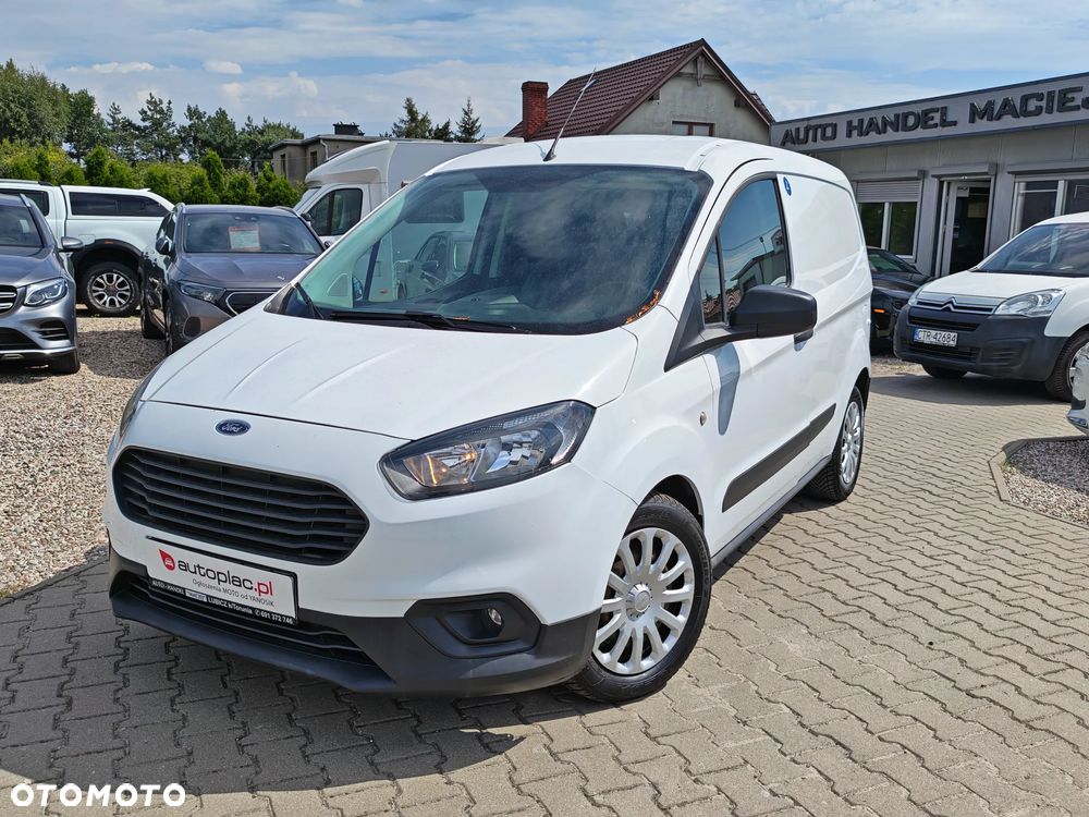 Ford Transit Courier - 1