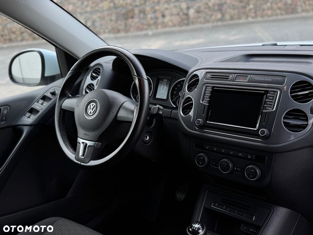 Volkswagen Tiguan - 9