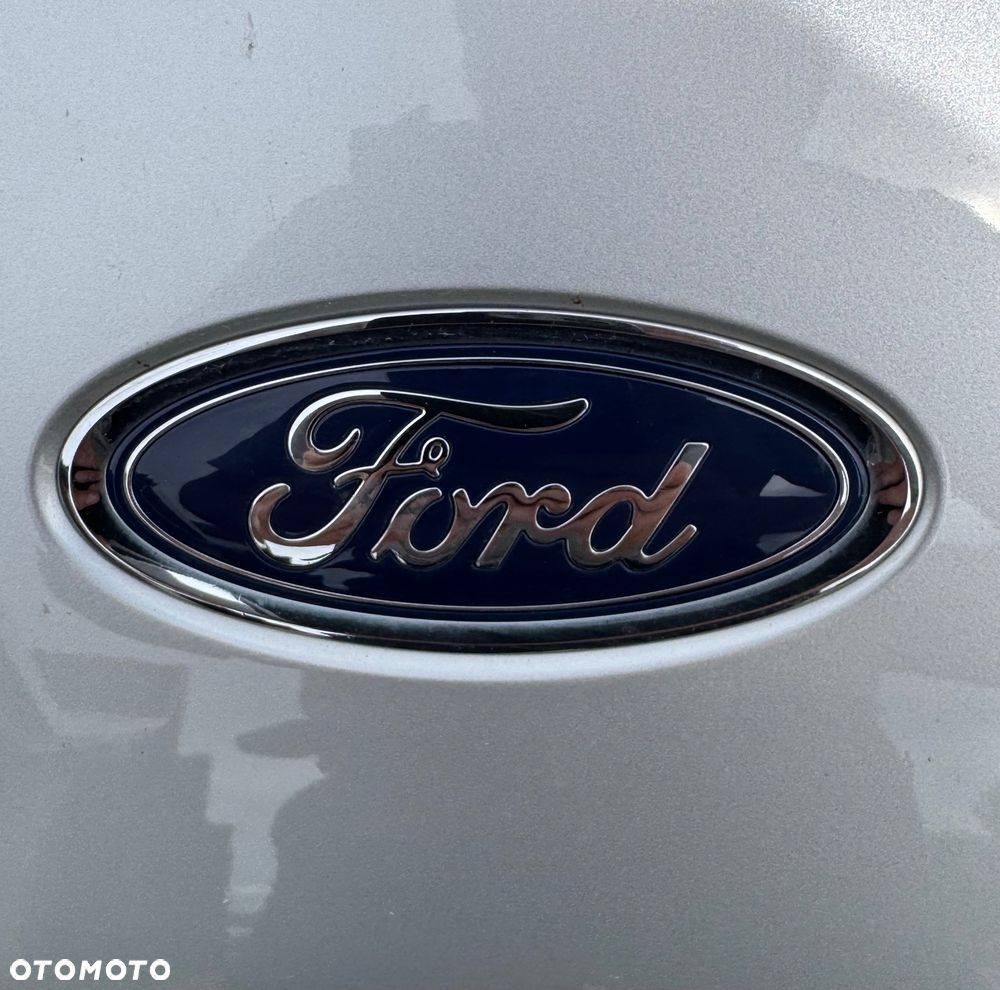 Ford Focus 1.0 EcoBoost Active Business - 24