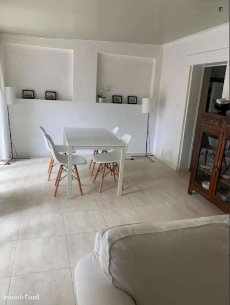 Casa com 2 quartos - localizado em São Bento Lisbon - Grande imagem: 4/23