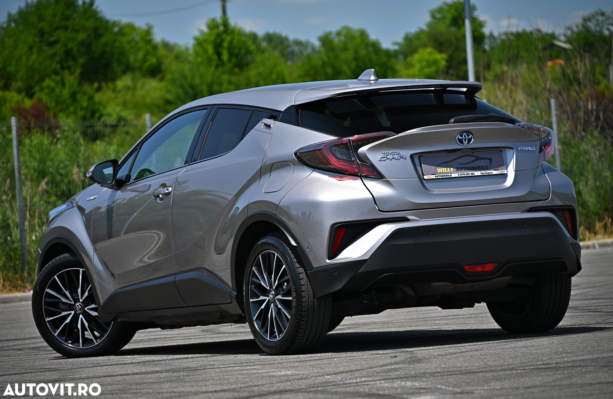 Toyota C-HR Hybrid Style Selection - 4
