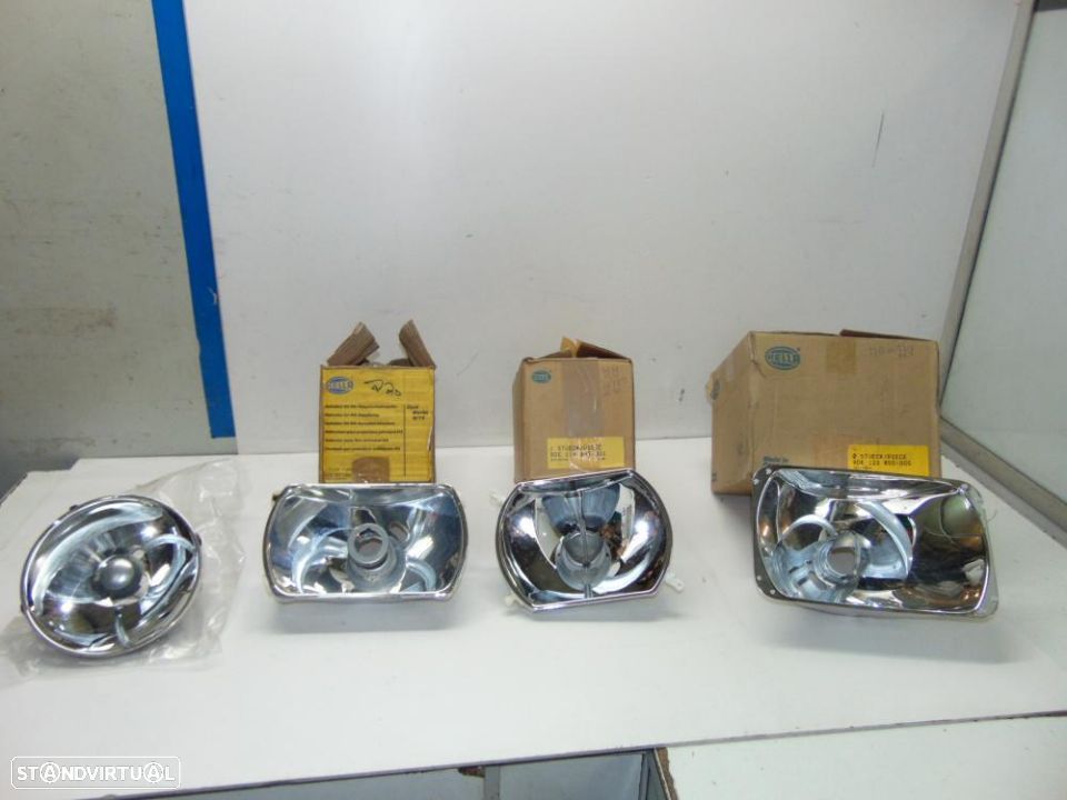 Hella cocos de farol - 1