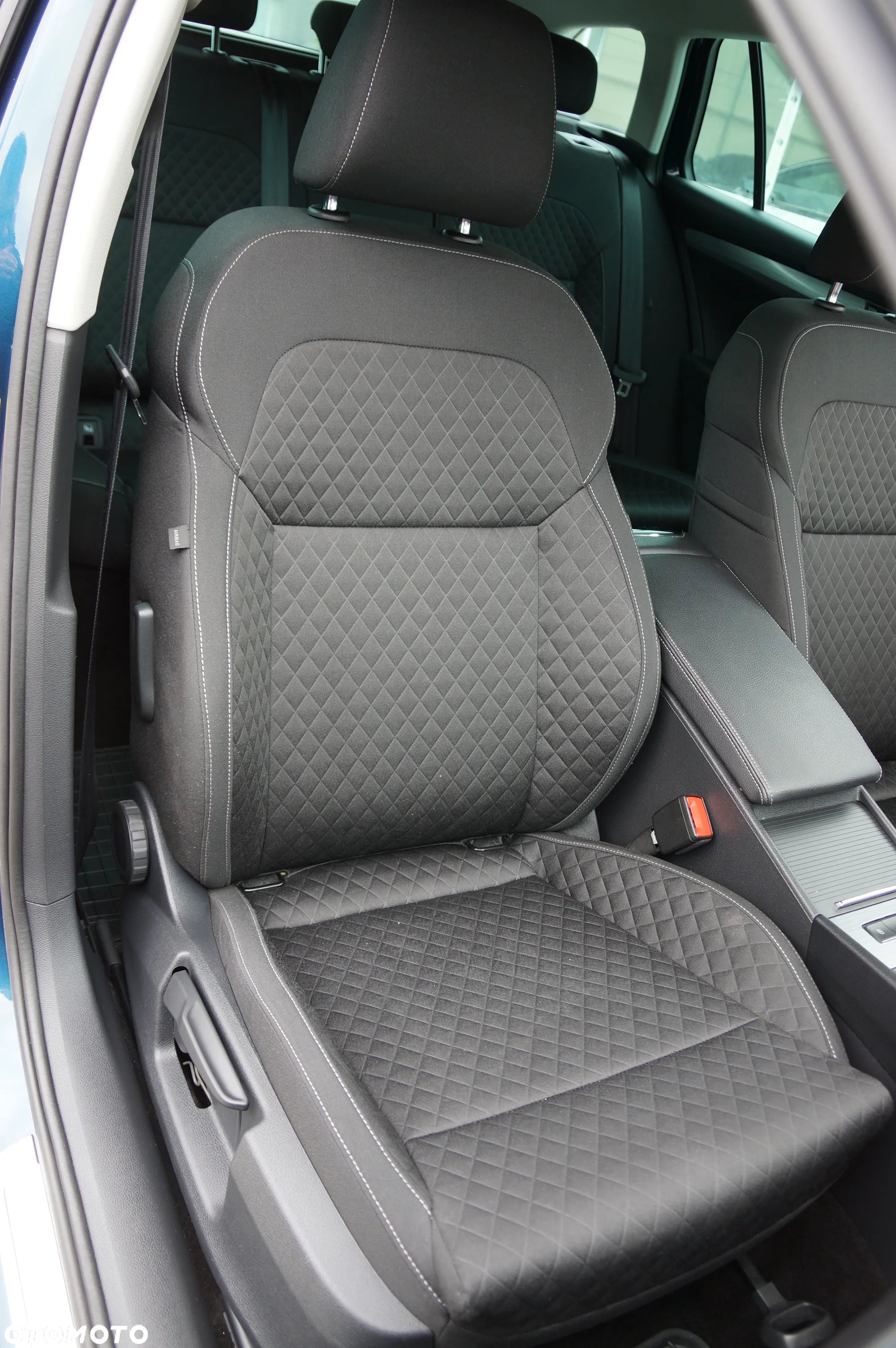 Skoda Superb 2.0 TDI Ambition DSG - 26