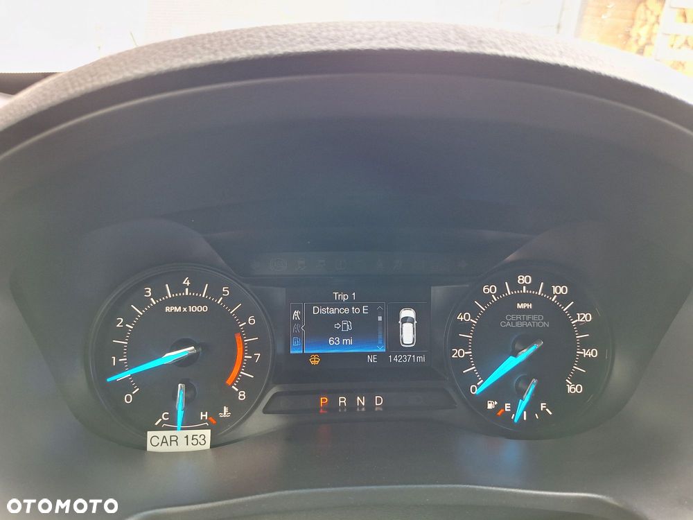 Ford Explorer - 18