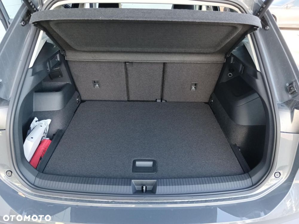 Volkswagen Tiguan - 17