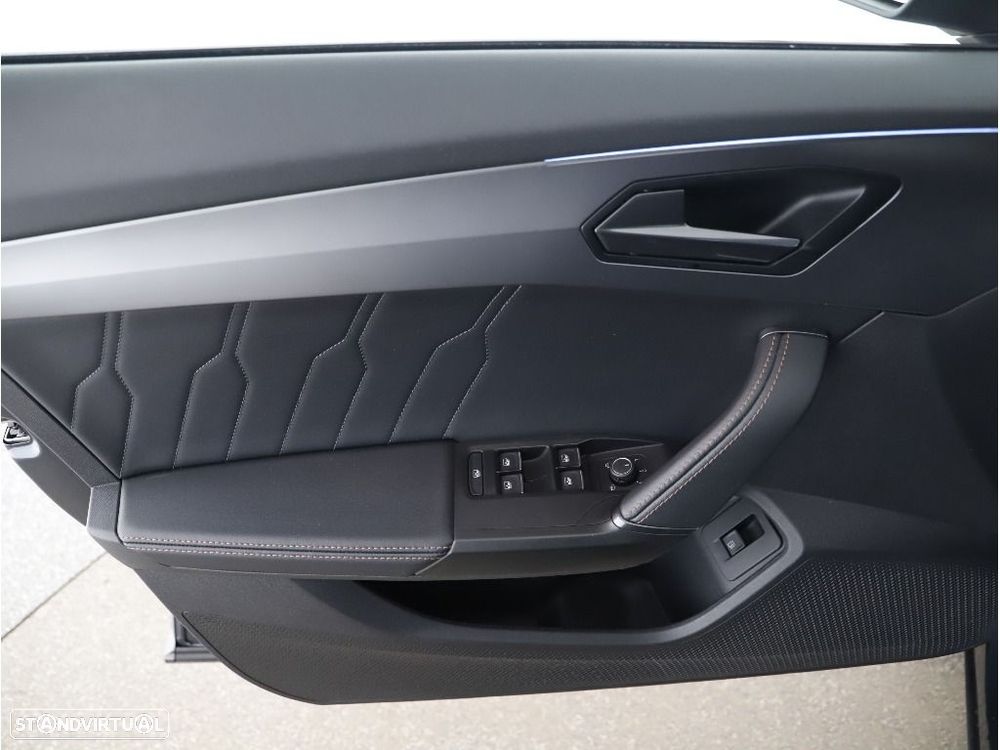 Cupra Formentor 1.4 e-Hybrid DSG VZ - 9