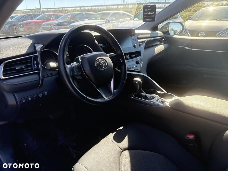 Toyota Camry 2.5 Hybrid Comfort CVT - 10