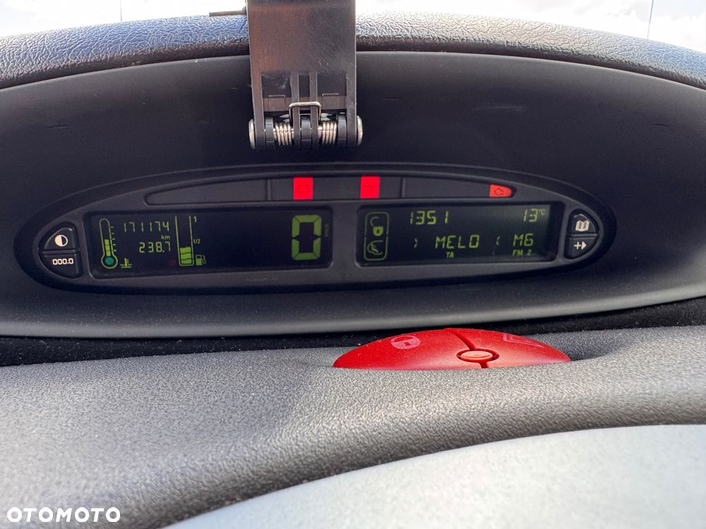 Citroën Xsara Picasso - 11