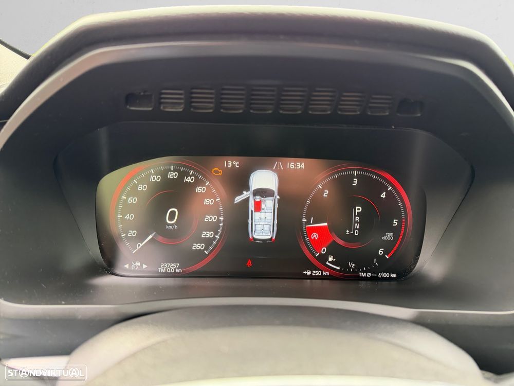Volvo XC 90 D4 Geartronic Momentum - 8
