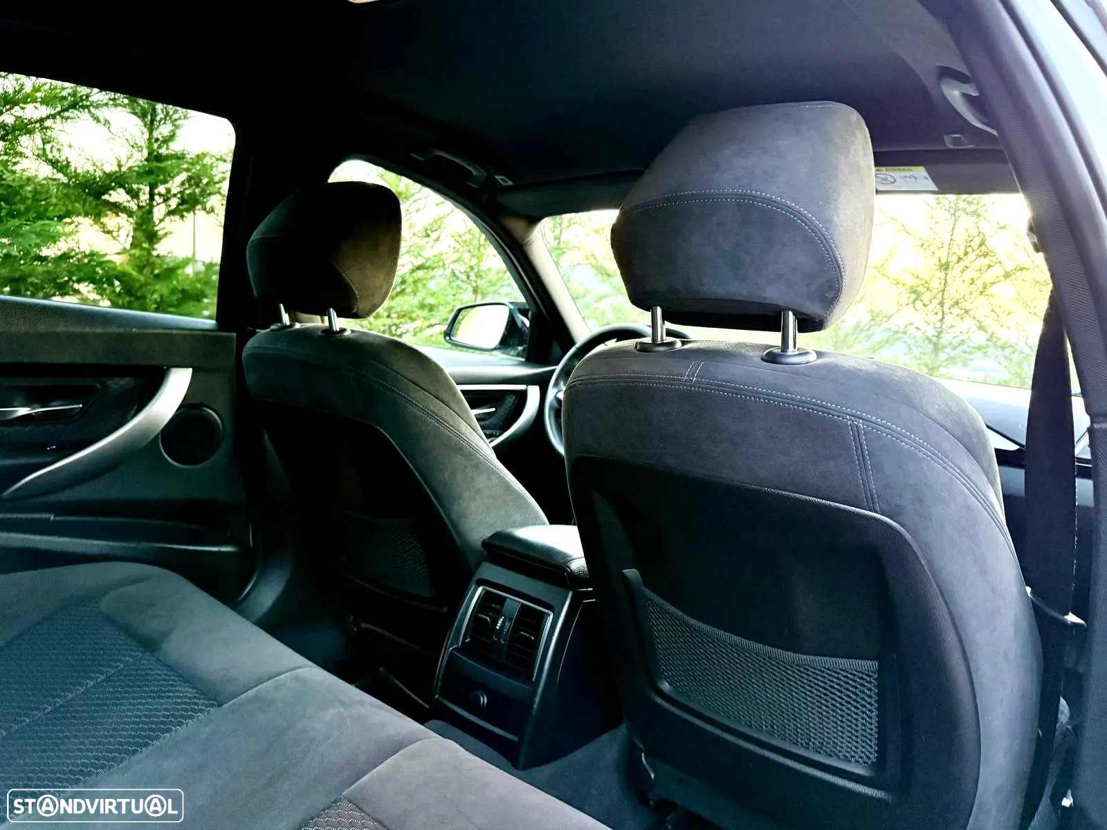 BMW 320 d Pack M Auto - 26