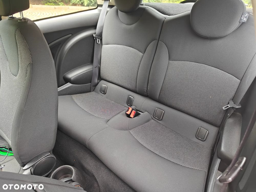 MINI Clubman One Soho - 8