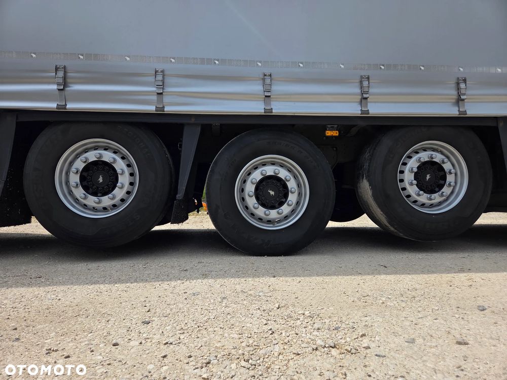 Schmitz Cargobull Standard / 2 osie podnoszone - 6
