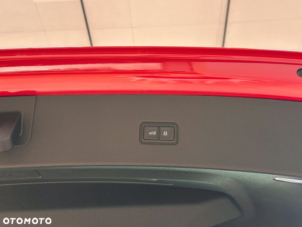 Audi SQ8 - 16