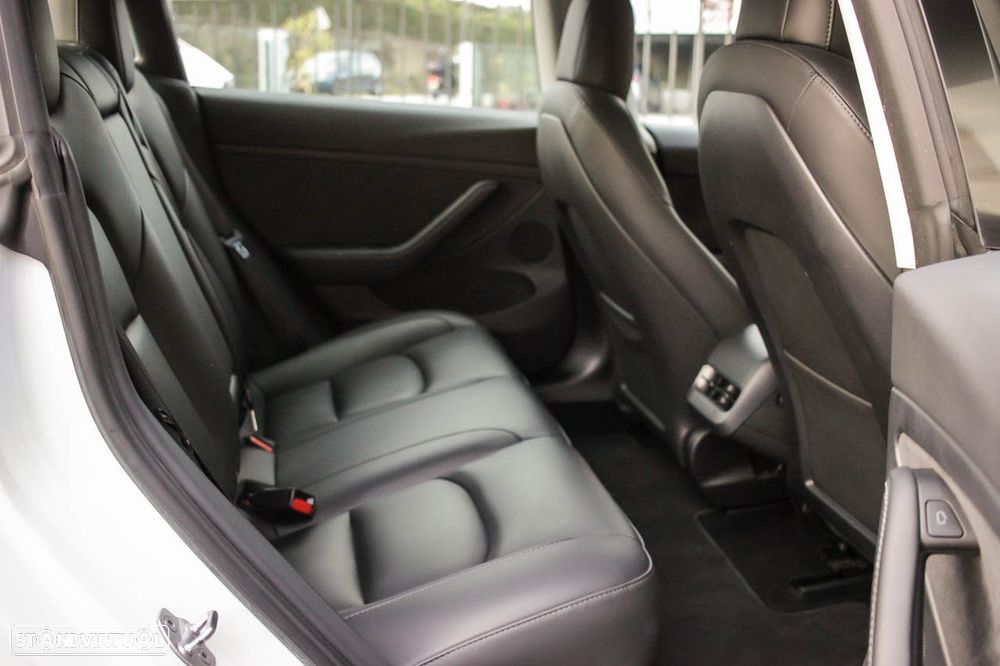 Tesla Model 3 Long Range Tração Traseira - 7