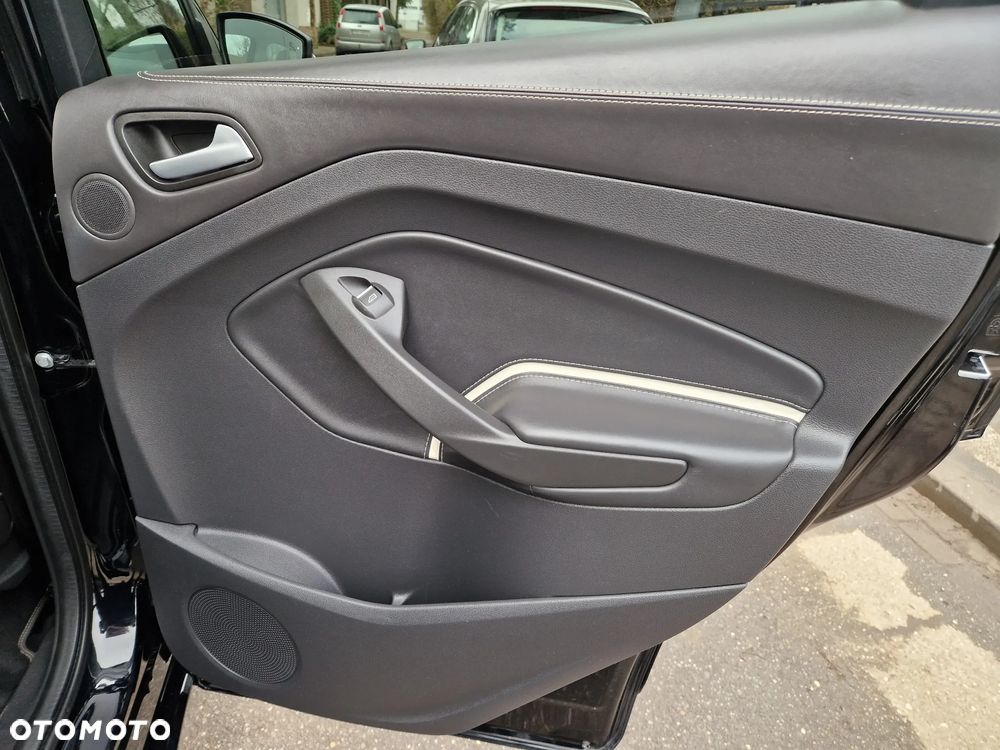 Ford Kuga 2.0 TDCi 4x4 Vignale - 20