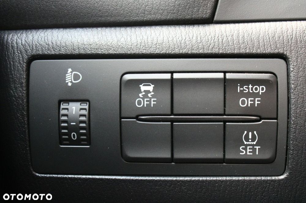 Mazda 3 SKYACTIV-G 120 Center-Line - 24