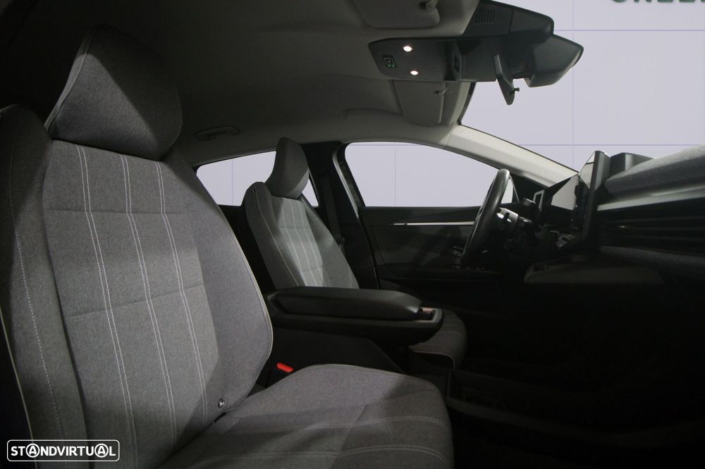 Renault Mégane E-Tech - 13