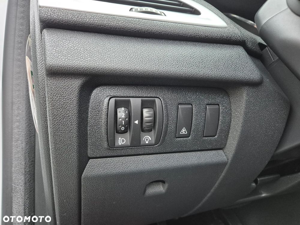 Renault Megane 1.6 16V 110 Dynamique - 11