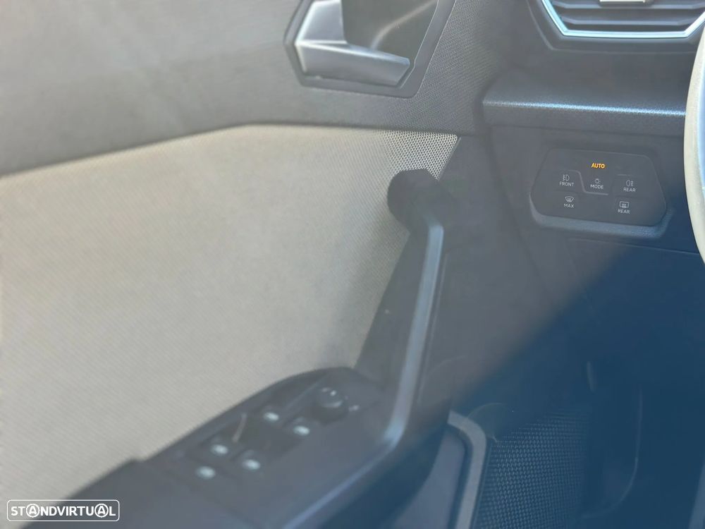 SEAT Leon 2.0 TDI Style - 26
