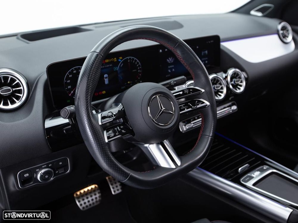 Mercedes-Benz B 250 e AMG Line - 25