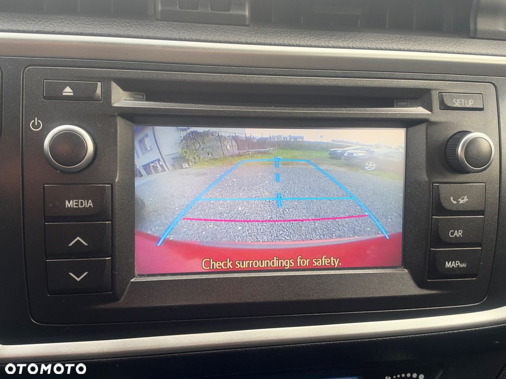 Toyota Auris 1.8 HSD Luna - 20