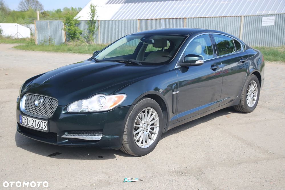 Jaguar XF 2.7 V6 D Luxury - 2