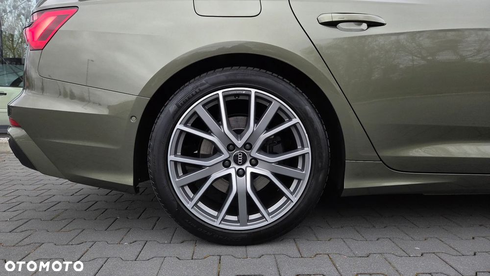 Audi A6 Avant 55 TFSI e quattro S tronic S line - 31