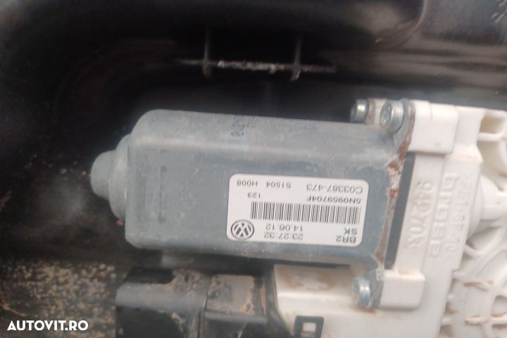 Macara geam spate dreapta electrica 5N0839730R 5N0959704F 974930-132 - 3