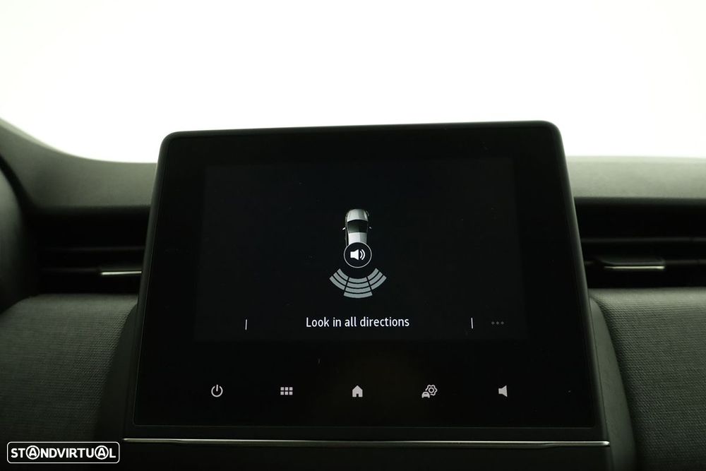 Renault Clio 1.0 TCe Evolution - 11