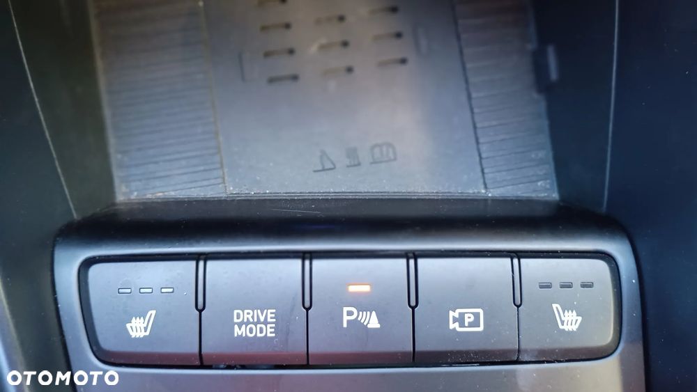 Hyundai Bayon 1.0 T-GDI Executive DCT - 41