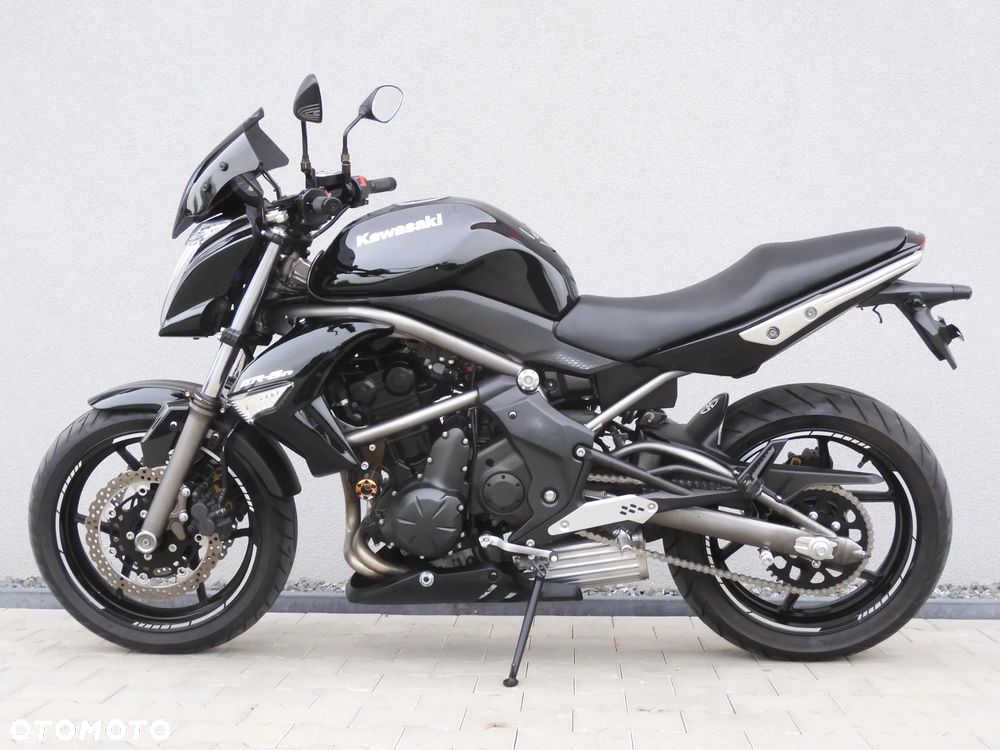 Kawasaki ER - 37